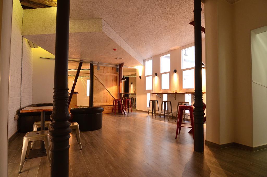 Far Atocha Hostel